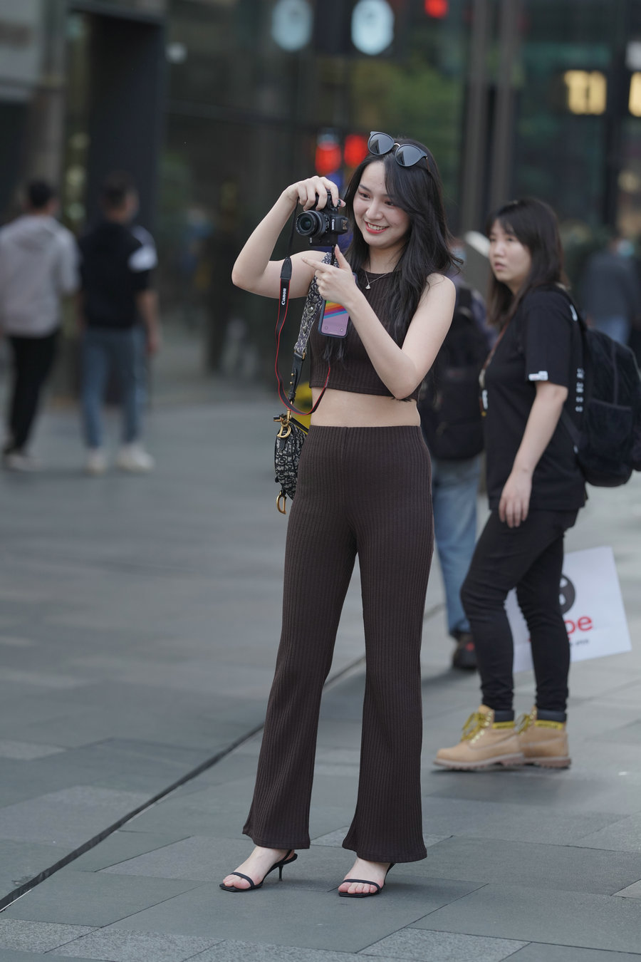 J3877 79P1V-1.06GB.jpg