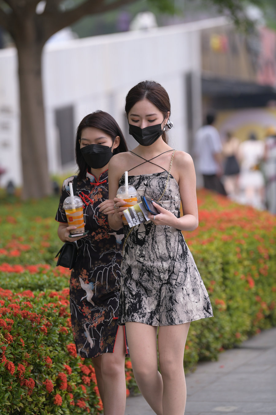 J4852 121P-2.59GB.jpg