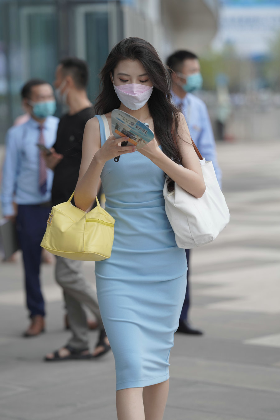 J5043 142P-1.43GB.jpg