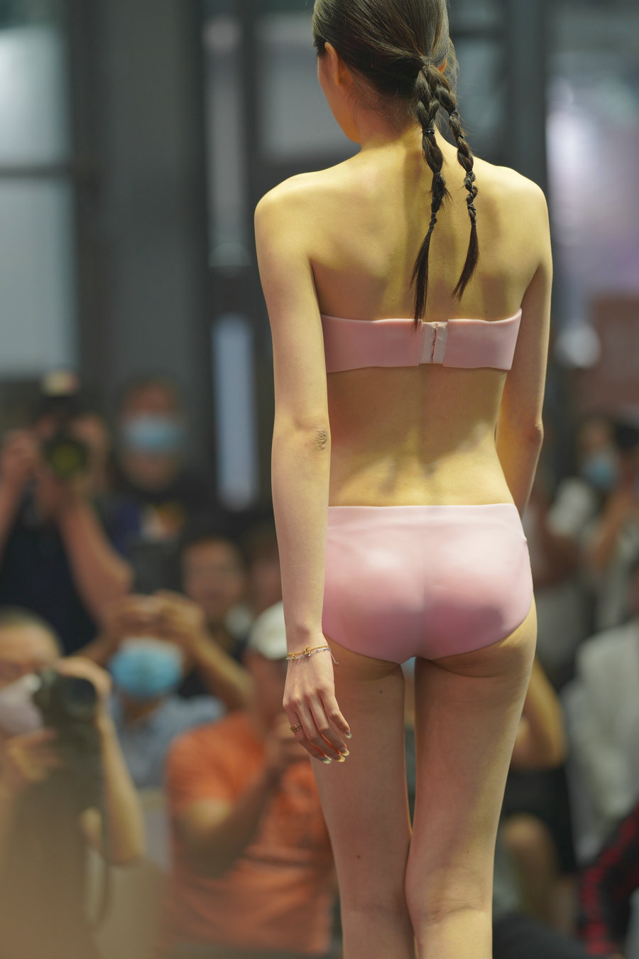 J5637 172P-1.92GB.jpg